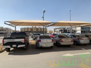 مظلات مواقف سيارات