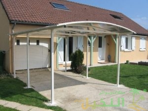 مظلات نصف دائرة